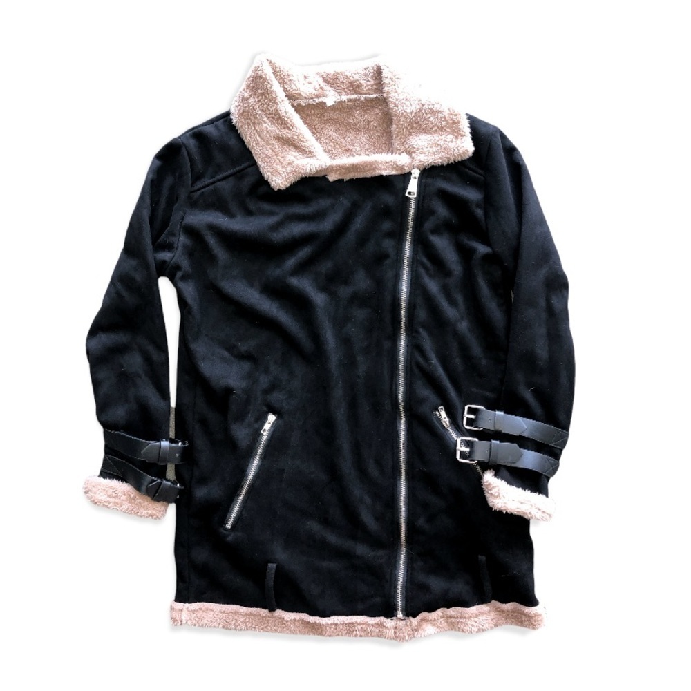 Black Jacket With Faux Fur - Picture 4 of 14